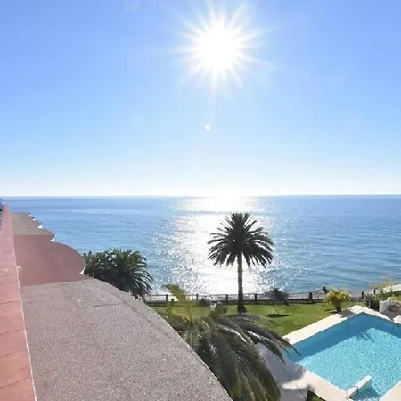 Apartment Acapulco Playa -nerja *